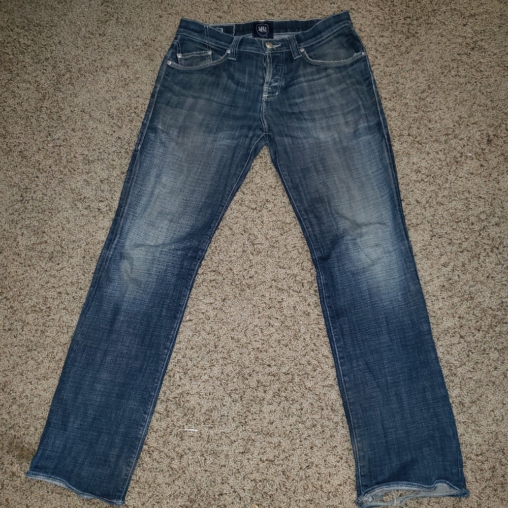 Rock and Republic straight leg jeans